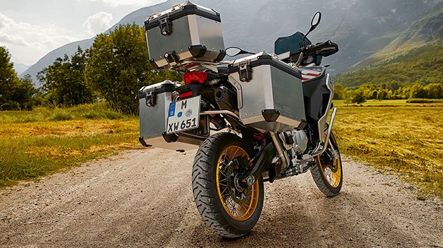 Система перевозки багажа на новом мотоцикле BMW F 850 GS Adventure