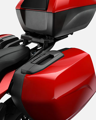 Багажная система F 900 XR.
