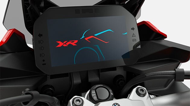 Цветной TFT-дисплей F 900 XR.