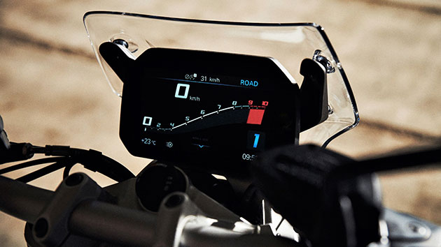 BMW R 1250 R с приборной панелью Connected