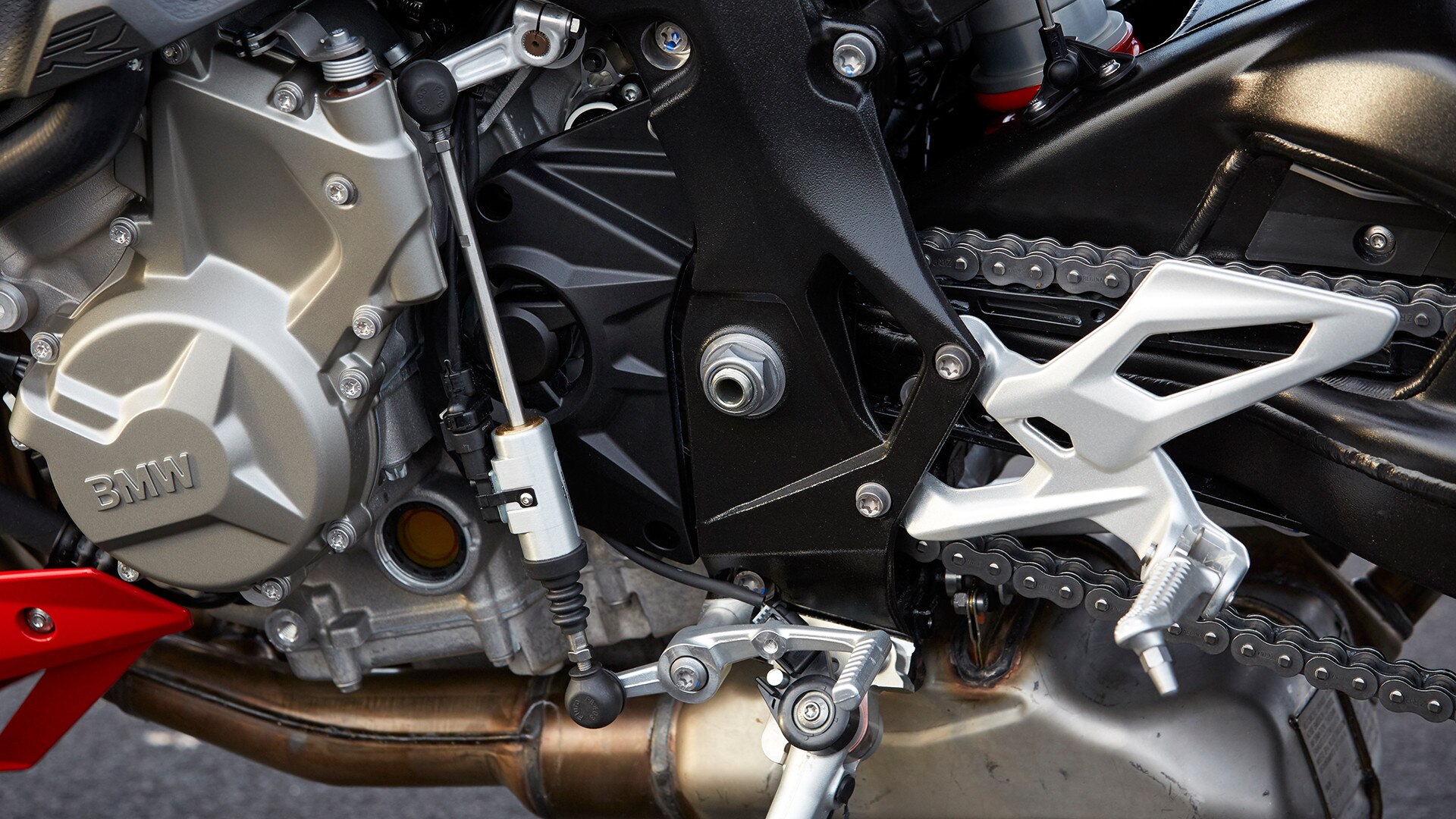 Профессиональный ассистент переключения передач S 1000 R