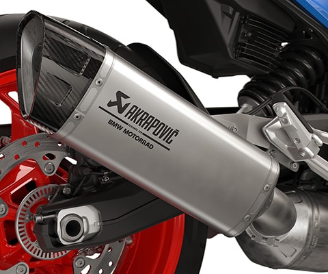 Спортивный глушитель на F 900 XR от BMW Motorrad