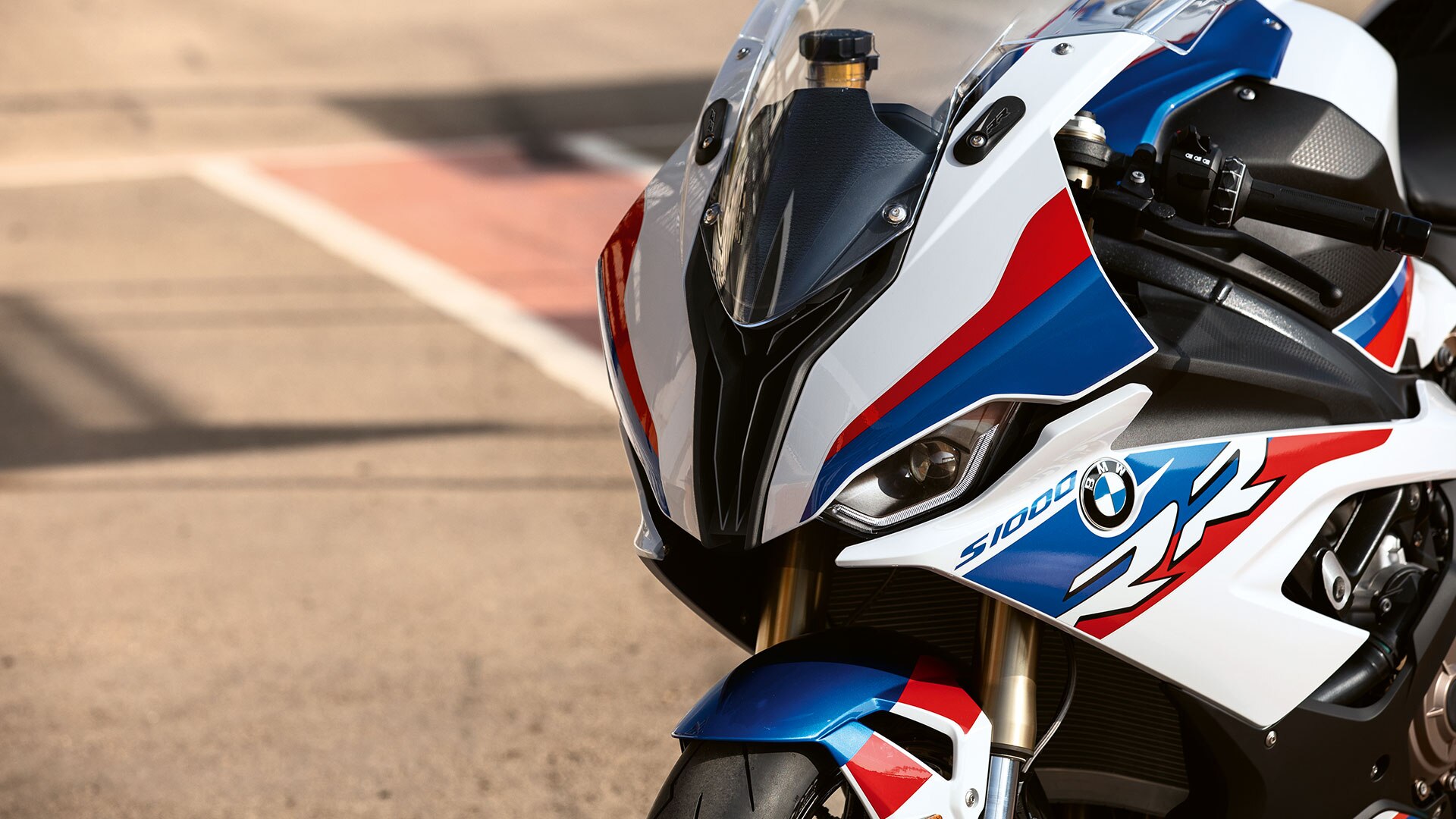 Передние фары BMW S 1000 RR