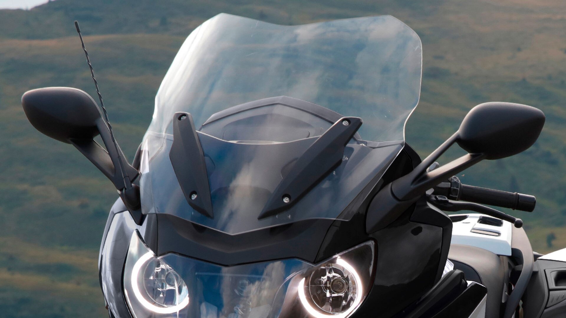 Ветровое стекло K 1600 GT