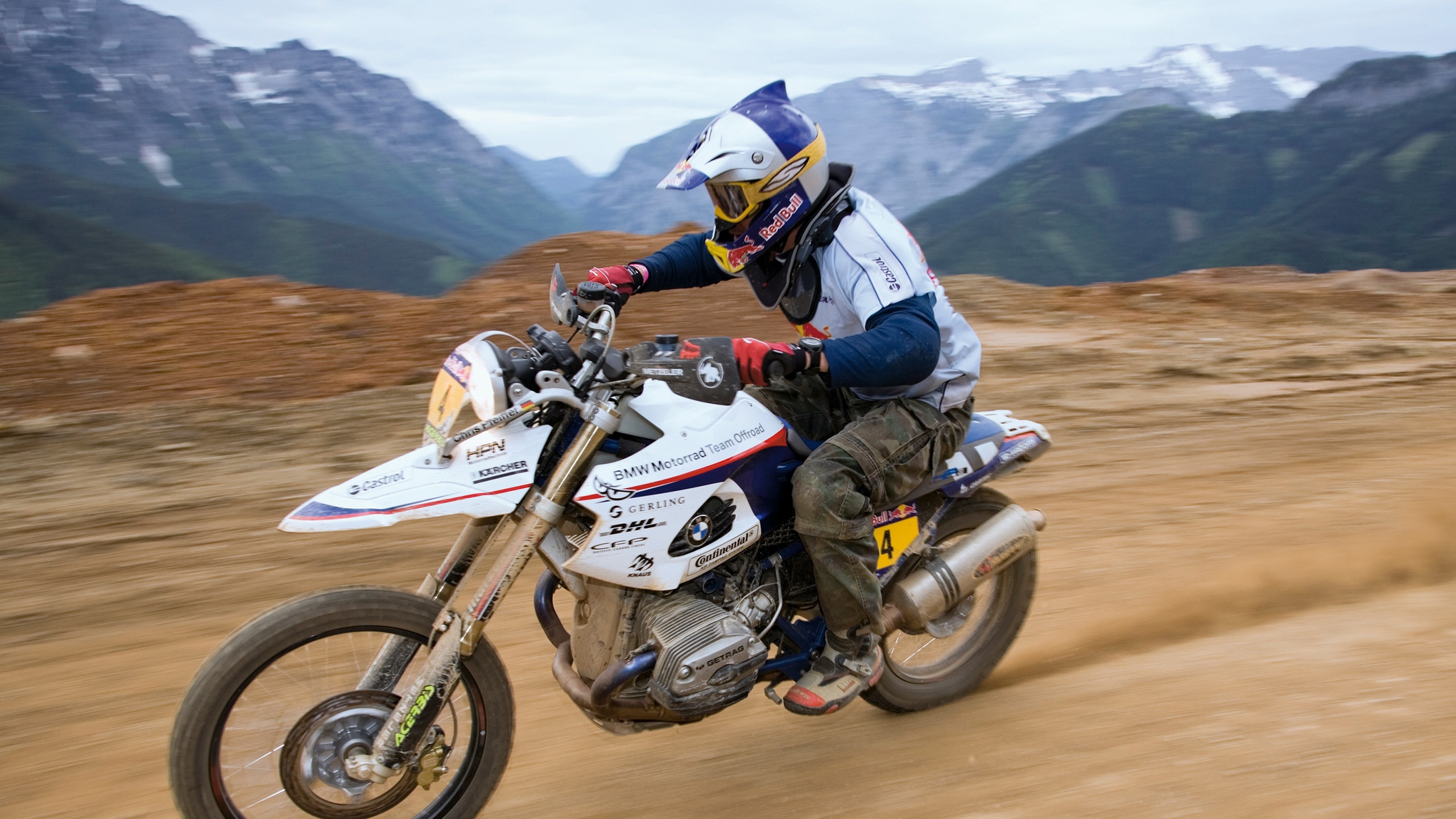 Мотоциклы BMW HP2 SPORT